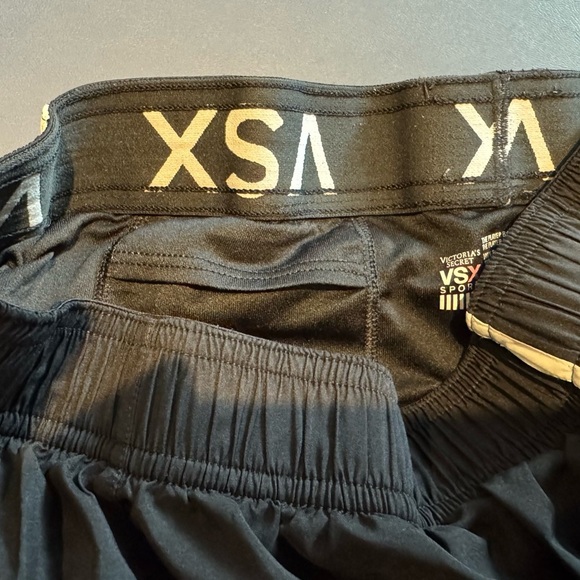 Black Victoria’s Secret Sport Running Athletic Shorts Size XS Y2K Sporty - Picture 4 of 8